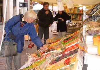 Market 11